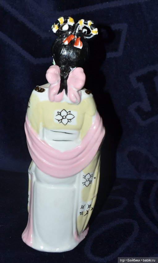Пара фарфоровых статуэток азиатские девушки (фото 6)