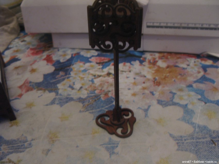 Кроватка и торшер для кукол до 13 см (фото 4)