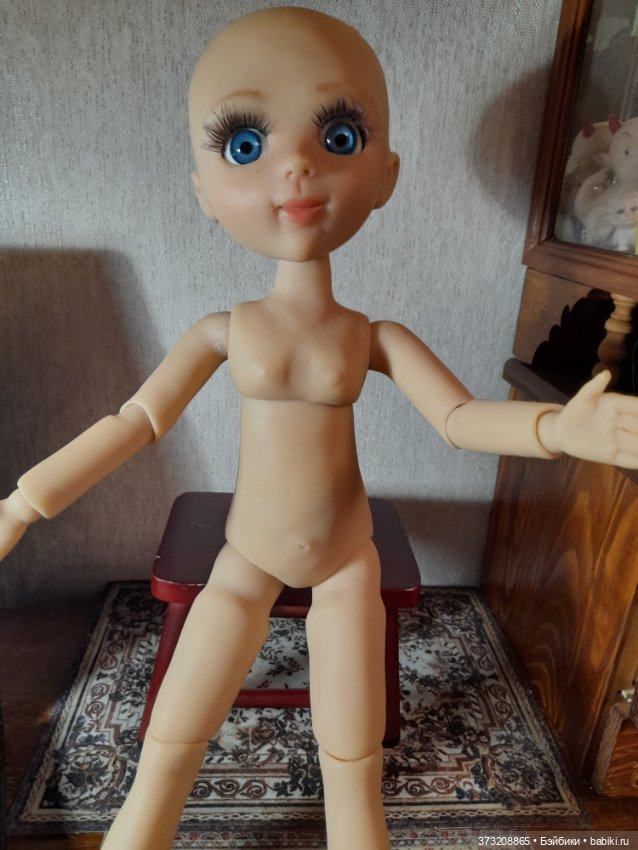 Голубоглазая девочка — Куклы BJD (фото 10)