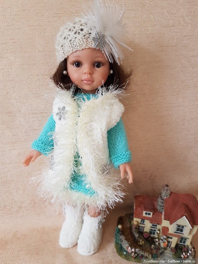 Вязаные наряды для кукол 35см (фото 6)