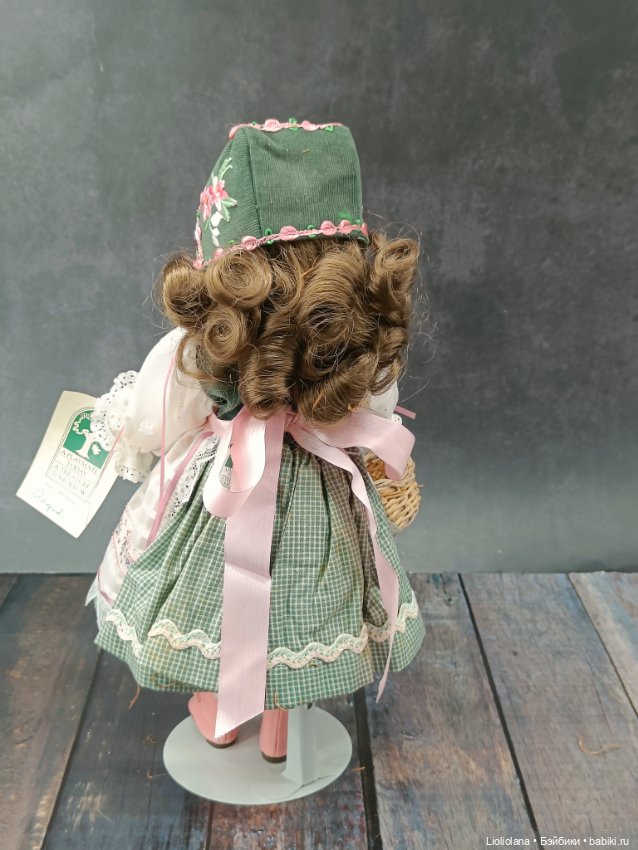 Ингрид от Robin Woods. Винил