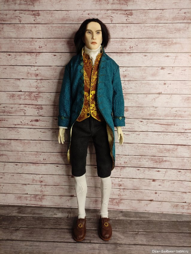 Раздел аутфита Луи "Интервью с вампиром", 1/6