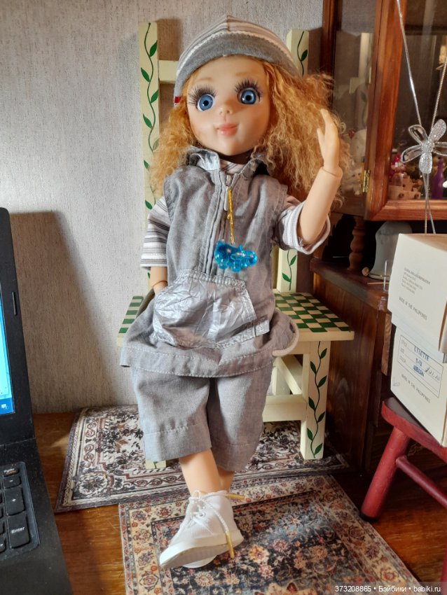 Голубоглазая девочка — Куклы BJD