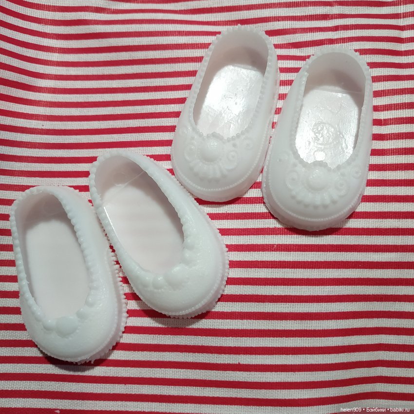 Обувь пластик для кукол, три размера ( 4.5 см, 5 см, 6 см). пластиковые ресницы, резинка (фото 4)