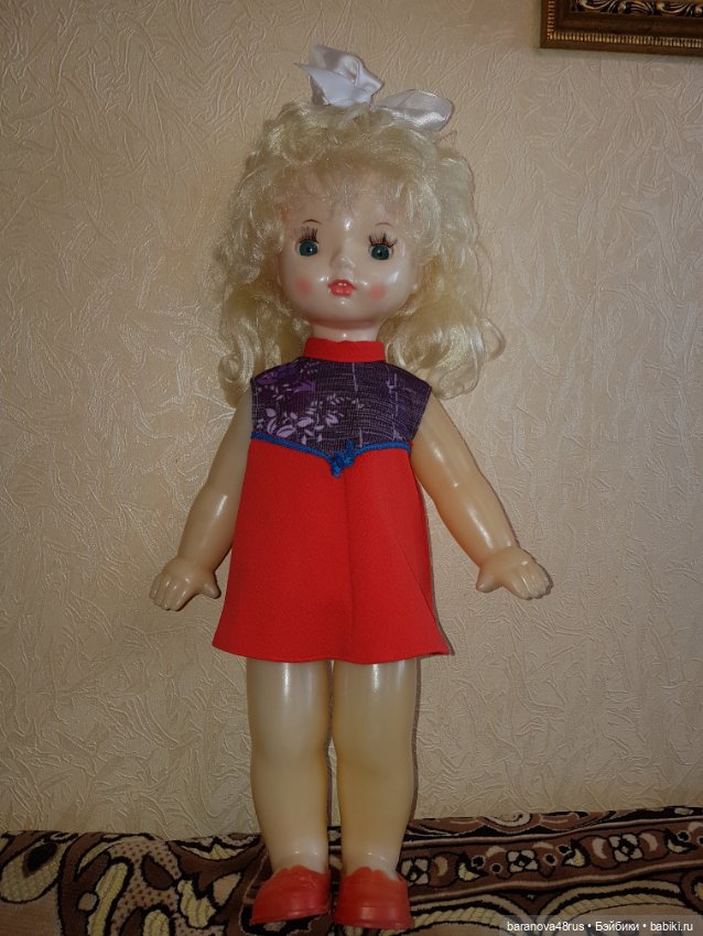 Большая красивая кукла с роскошными волосами и зубками СССР