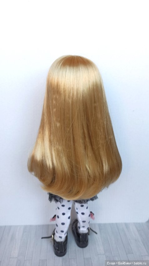 Парики 6-7" - Прямой с челкой, снизу подкручен, 3 цвета (часть 1) (фото 2)