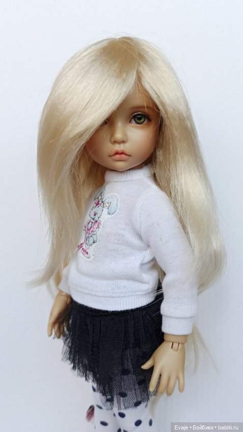 Парики 6-7" - Каскад, длинная косая челка - 3 цвета (фото 2)