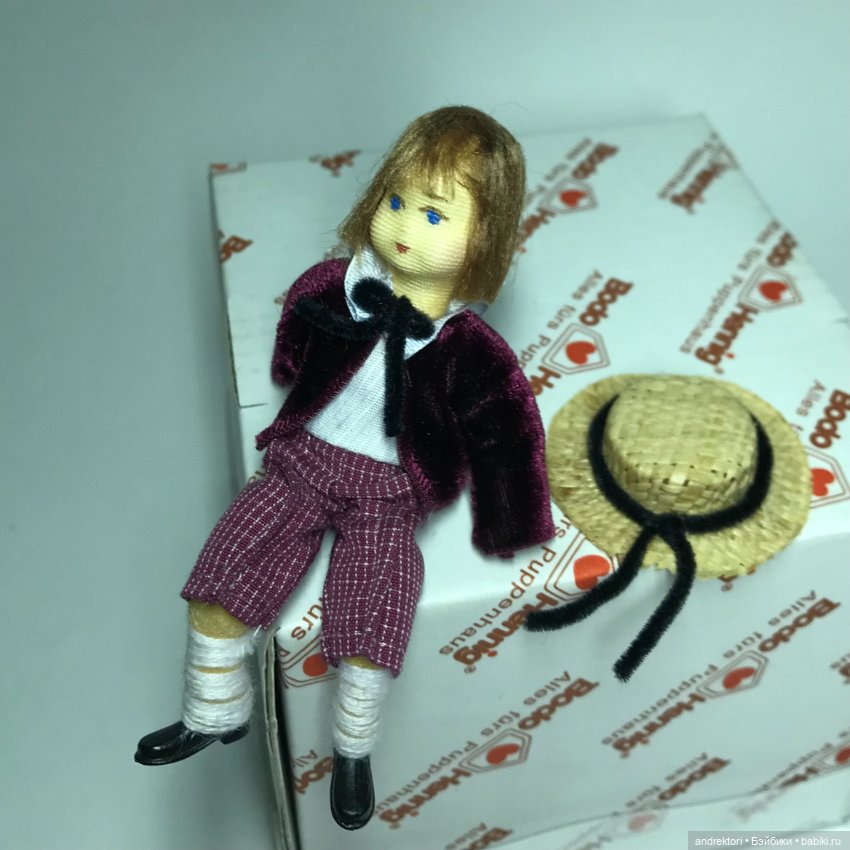 Кукла “Мальчик со шляпой” Bodo Hennig (фото 5)