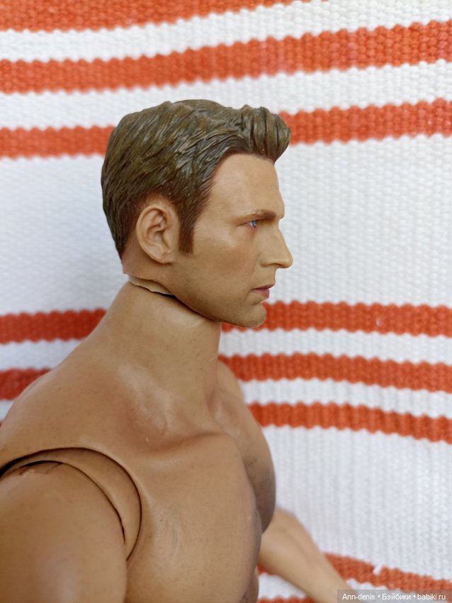 Стив Роджерс на теле Worldbox. Экшн/action (фото 8)