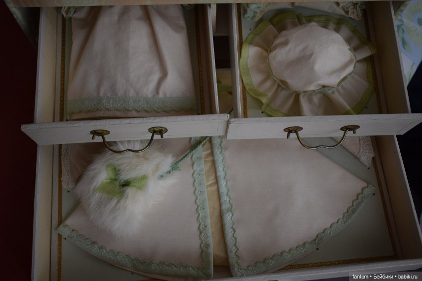 Французская bebe SFBJ с сокровищницей (фото 6)