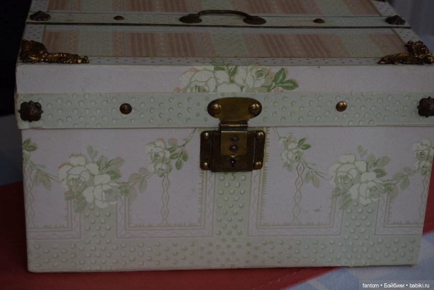 Французская bebe SFBJ с сокровищницей