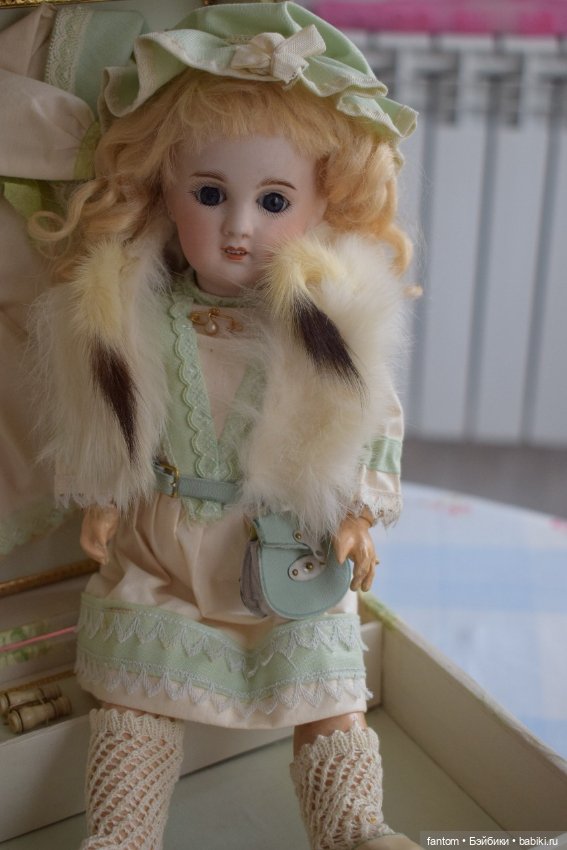 Французская bebe SFBJ с сокровищницей (фото 10)