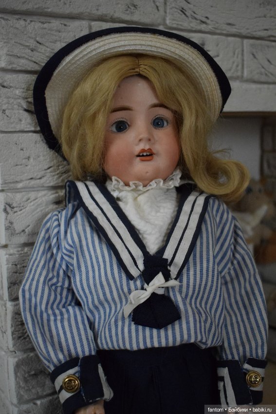 Антикварная девочка - морячка
