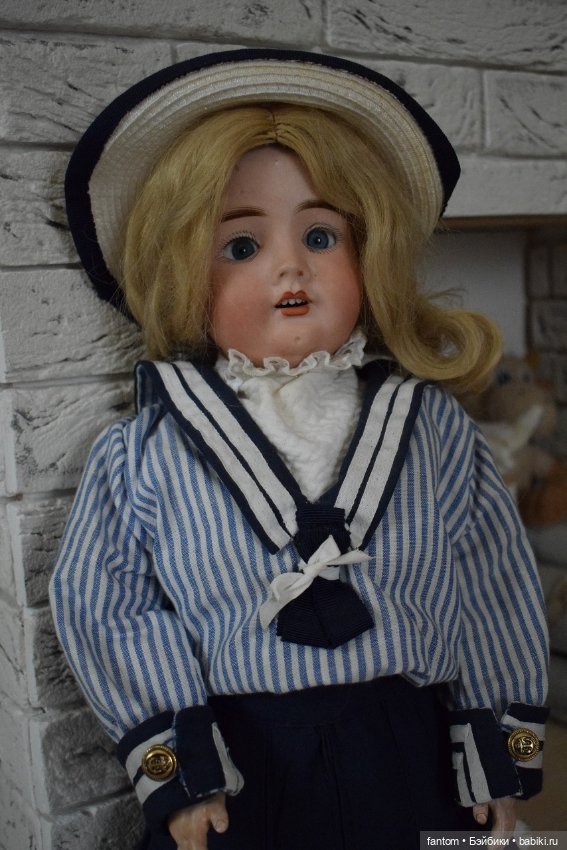 Антикварная девочка - морячка
