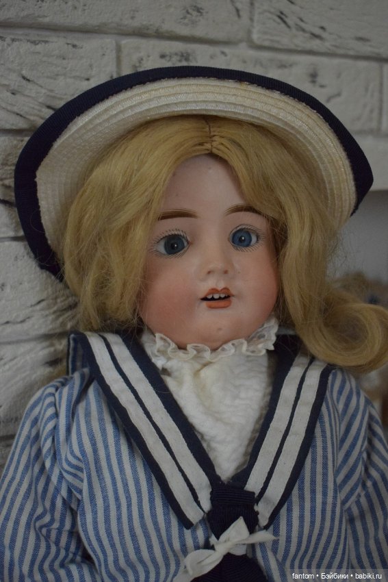 Антикварная девочка - морячка