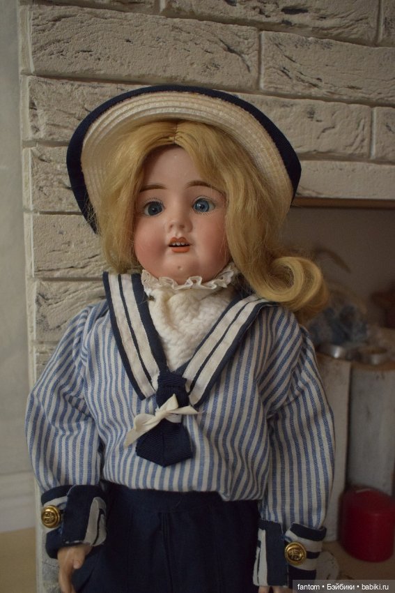 Антикварная девочка - морячка