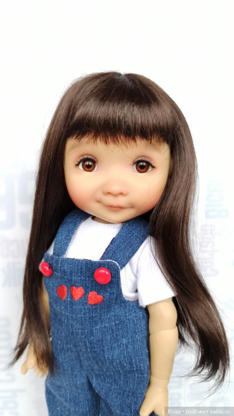 Парики 7-8" - Прямой с пробором и челкой, 6 цветов. Подходит Meadow dolls 28 см, Руби Ред 37 см (фото 2)