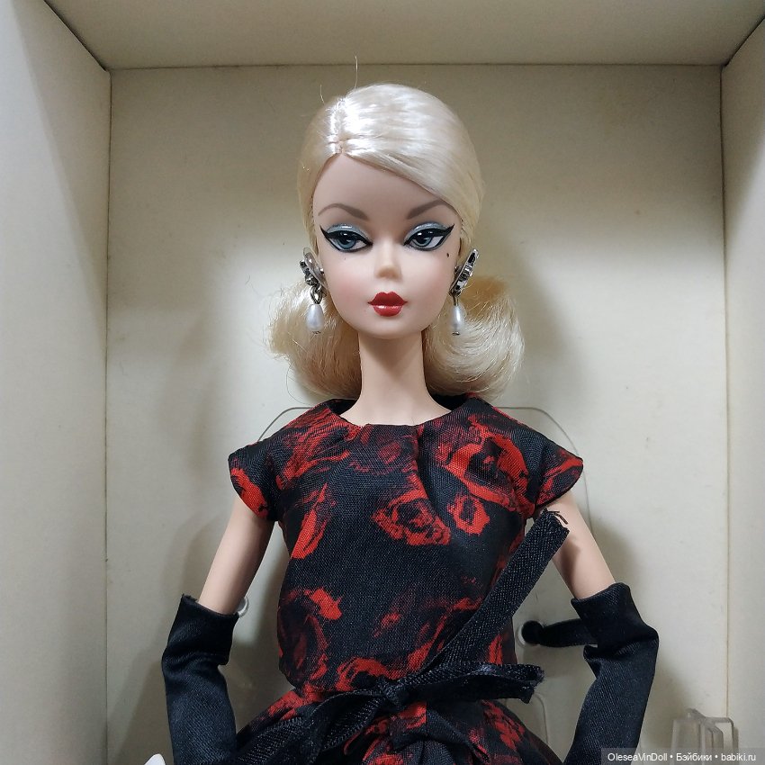 Elegant rose barbie shop