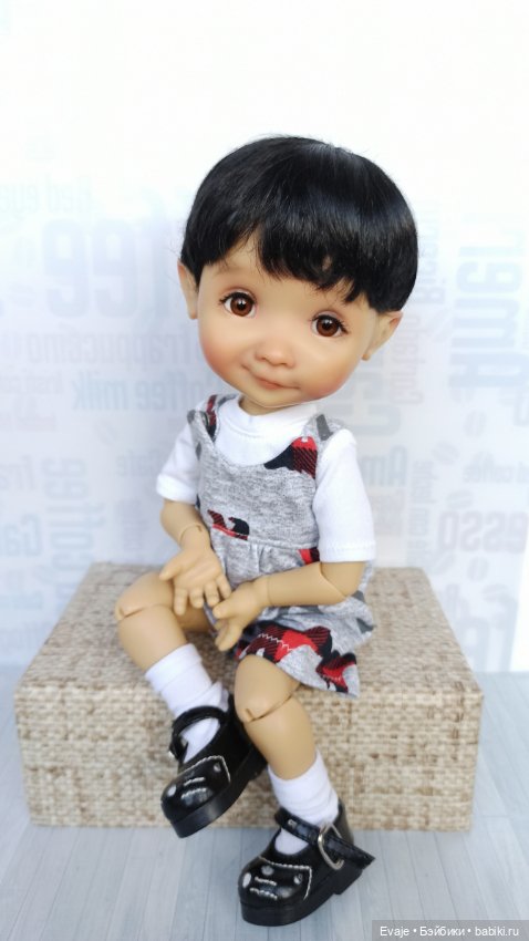 Парики 7-8" - Боб-унисекс, 6 цветов. Подходят Meadow dolls 28 см