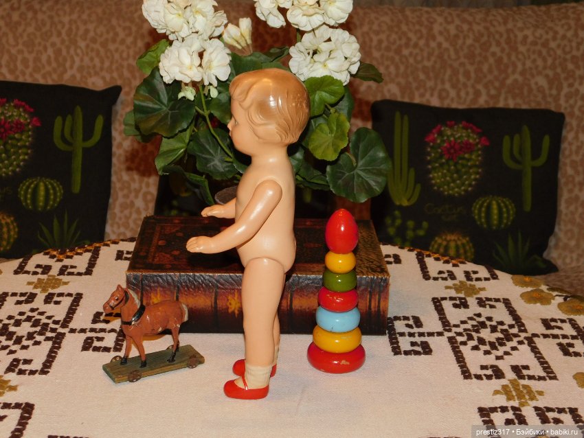 Стройная и благородная,редкая,рельефная, антикварная куколка 50-е годы.В отличном состоянии (фото 9)