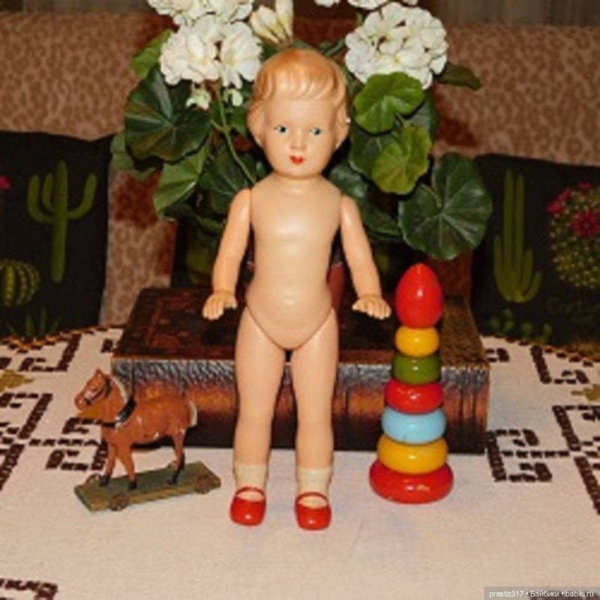 Стройная и благородная,редкая,рельефная, антикварная куколка 50-е годы.В отличном состоянии (фото 10)