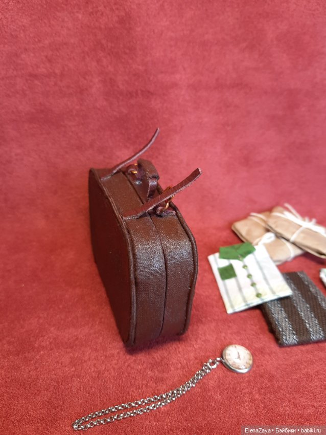 Ретро чемодан с наполнением( миниатюра) (фото 7)