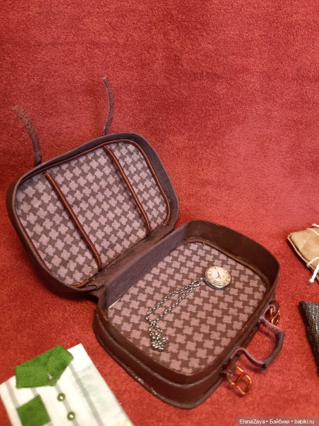 Ретро чемодан с наполнением( миниатюра) (фото 5)