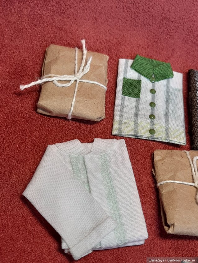 Ретро чемодан с наполнением( миниатюра)