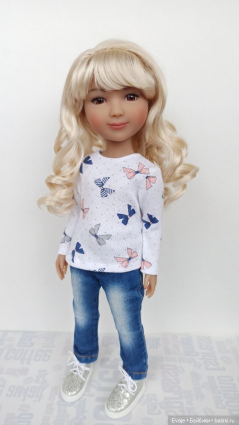 Парик 9-10" - Длинные локоны с пробором и челкой - сливочный блонд (фото 2)