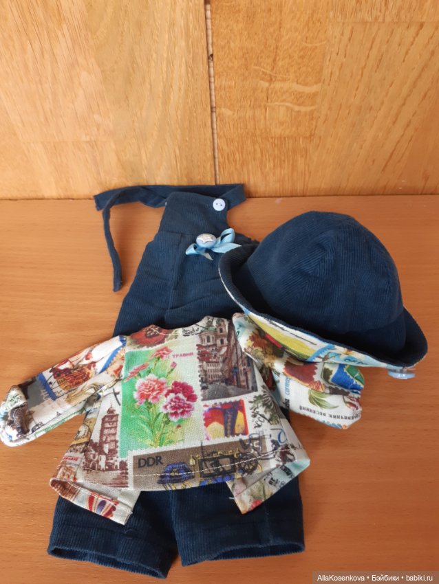 Комплект для кукол 32-34 см (фото 2)