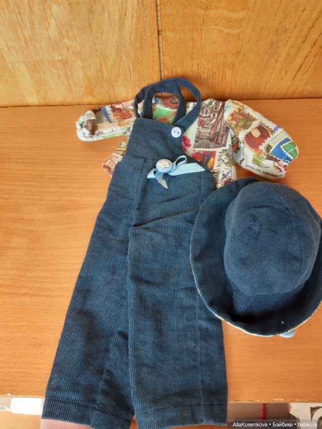 Комплект для кукол 32-34 см (фото 3)