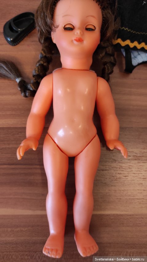 Кукла в национальном костюме Emil Schwenk (фото 10)