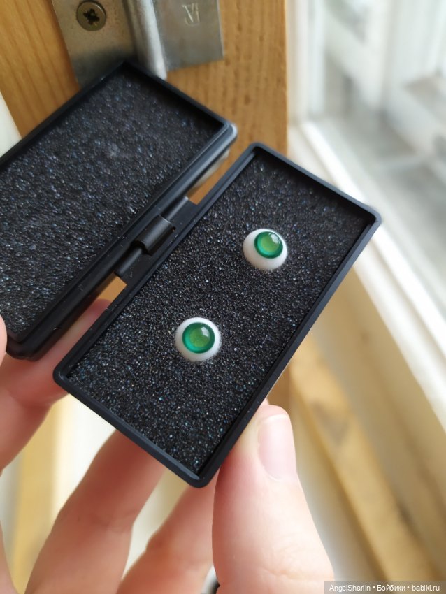 Глаза недорогие 8мм и 12 мм