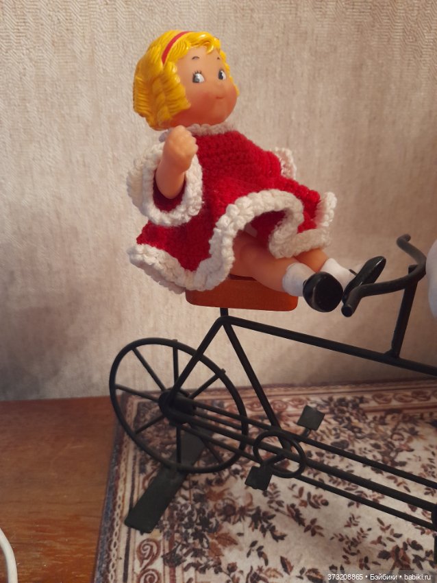 Двухместный велосипед для куклят (фото 5)