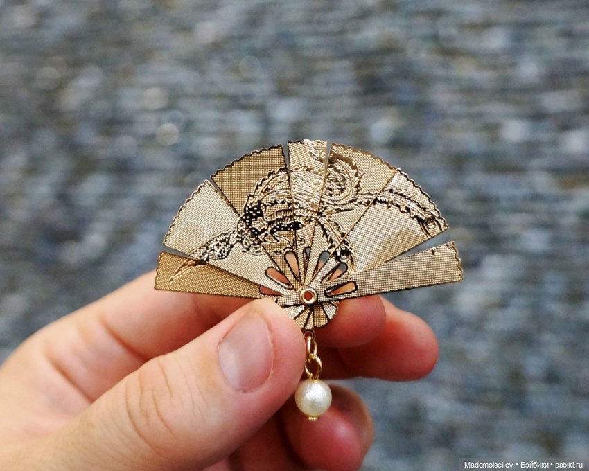 Веер складной — Украшения и очки для кукол