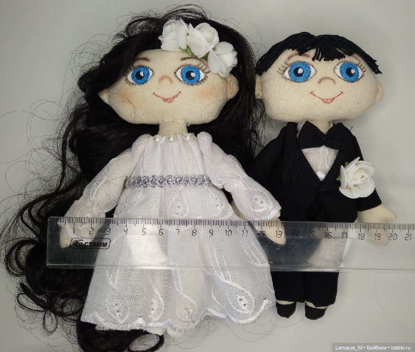 Молодожёны, парочка текстильных куколок 20 см (фото 3)