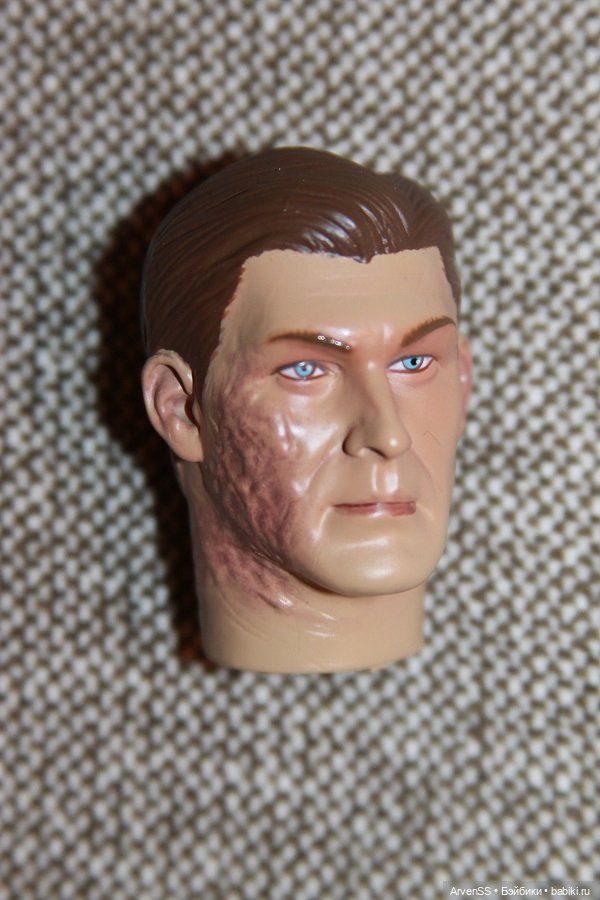 Продам фигурку по фильмам о Джеймсе Бонде (фото 6)