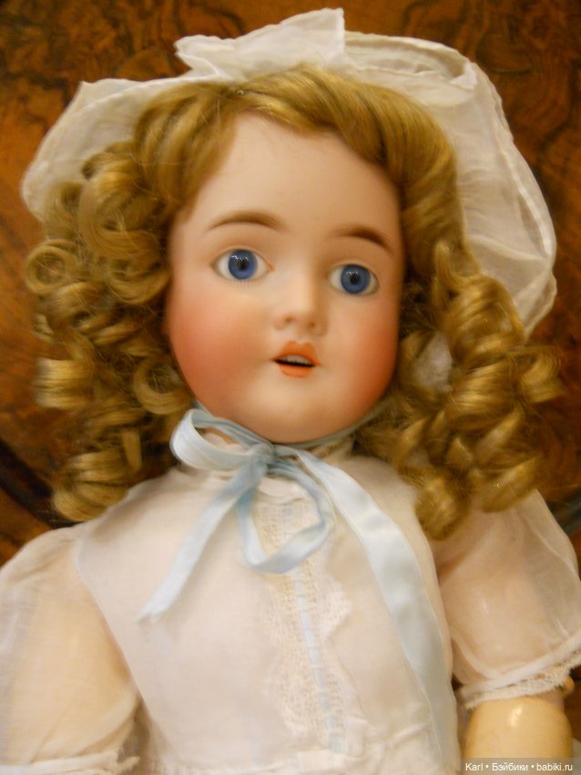 Антикварная кукла Queen Louise (фото 3)