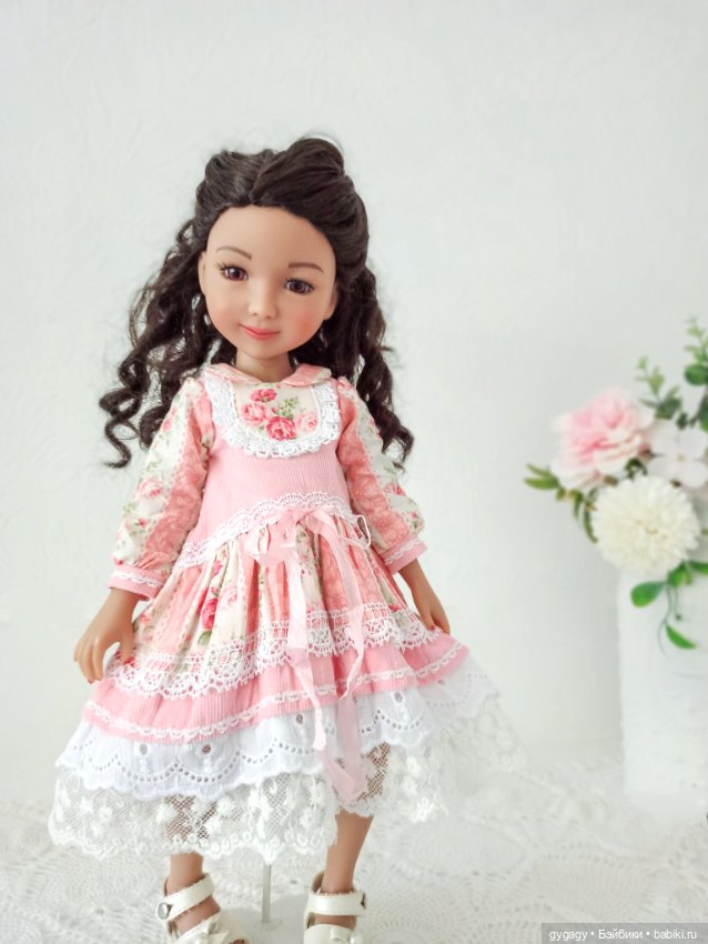 Мастер класс платья с манишкой для кукол Ruby Red Fashion friends (фото 3)
