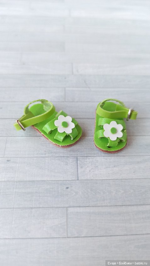 Босоножки с цветочком, размер 1/8 (фото 4)