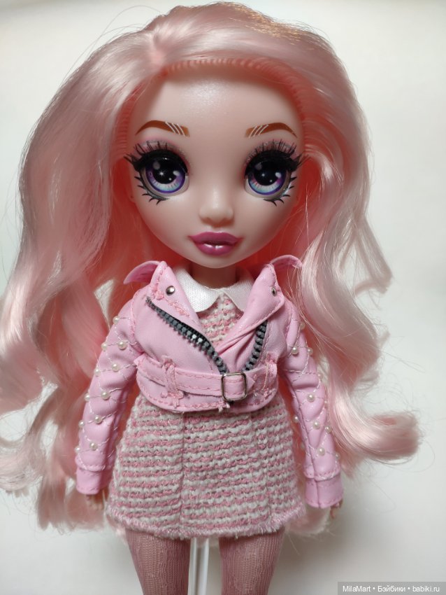 Rainbow High Белла Паркер (фото 2)