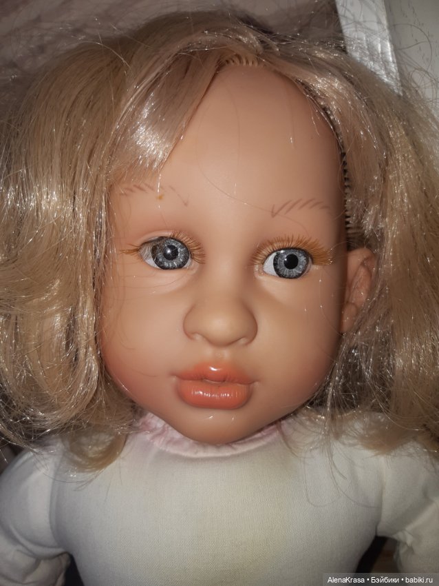 Испанская характерная винтажная кукла