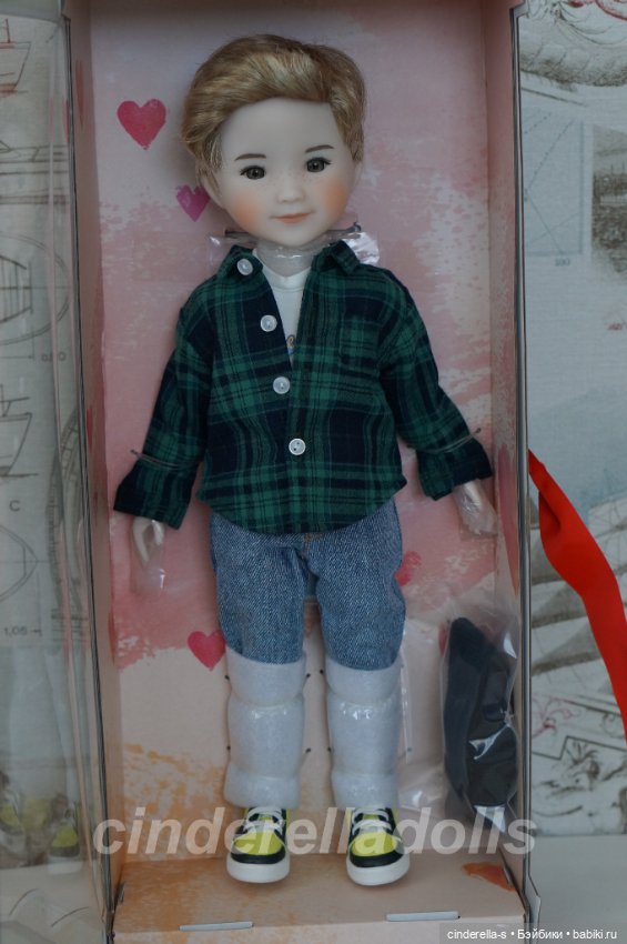 Алекс#5 Ruby Red Fashion Friends (фото 2)