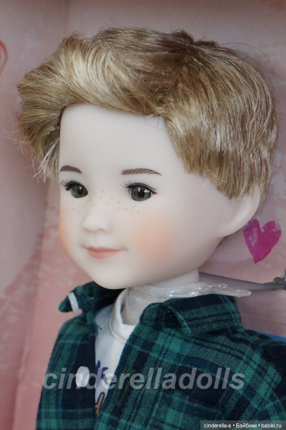 Алекс#5 Ruby Red Fashion Friends (фото 5)