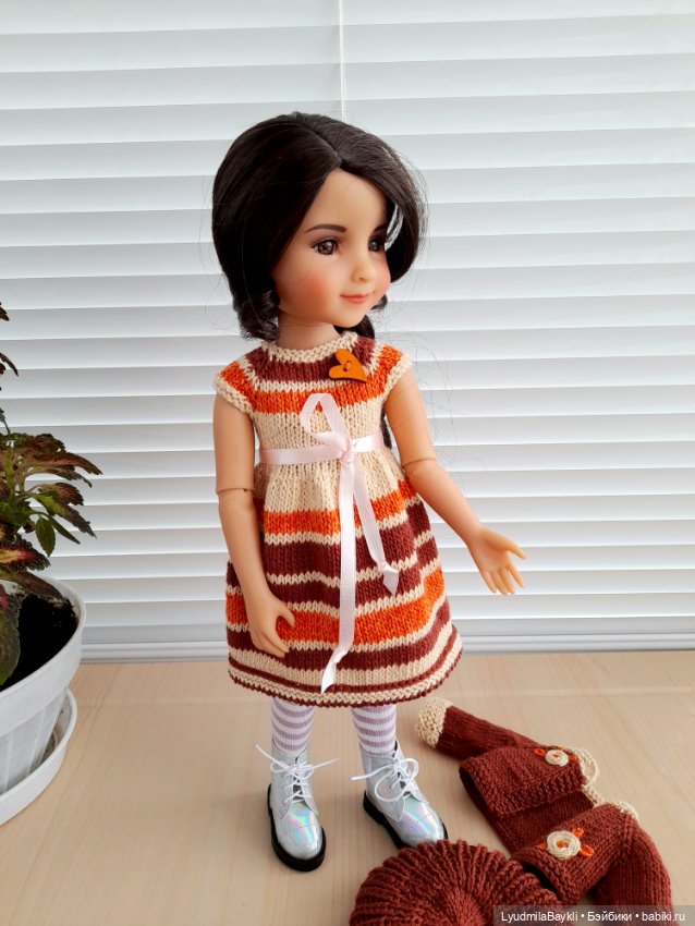 Летний комплект для кукол Руби Ред 37 см (фото 5)
