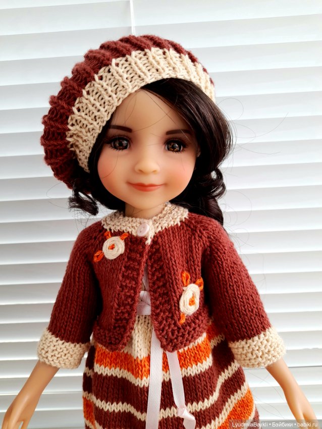 Летний комплект для кукол Руби Ред 37 см (фото 2)