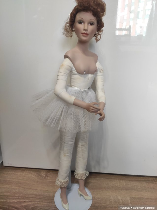 Невеста от Sandra Bilotto for Ashton Drake, «Осеннее отражение» (фото 10)