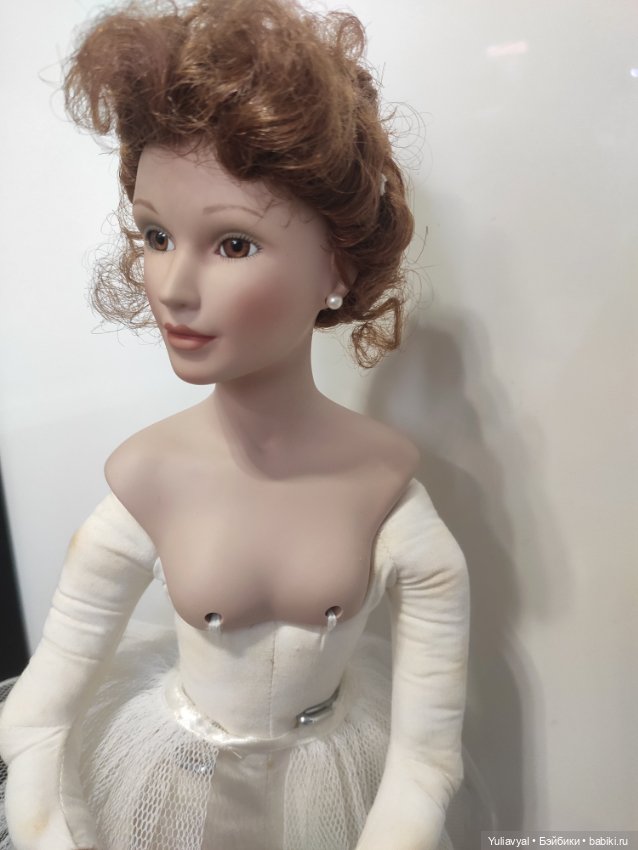 Невеста от Sandra Bilotto for Ashton Drake, «Осеннее отражение»