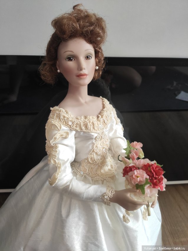 Невеста от Sandra Bilotto for Ashton Drake, «Осеннее отражение»