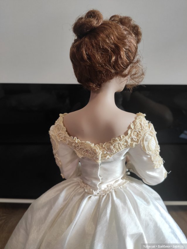 Невеста от Sandra Bilotto for Ashton Drake, «Осеннее отражение» (фото 8)